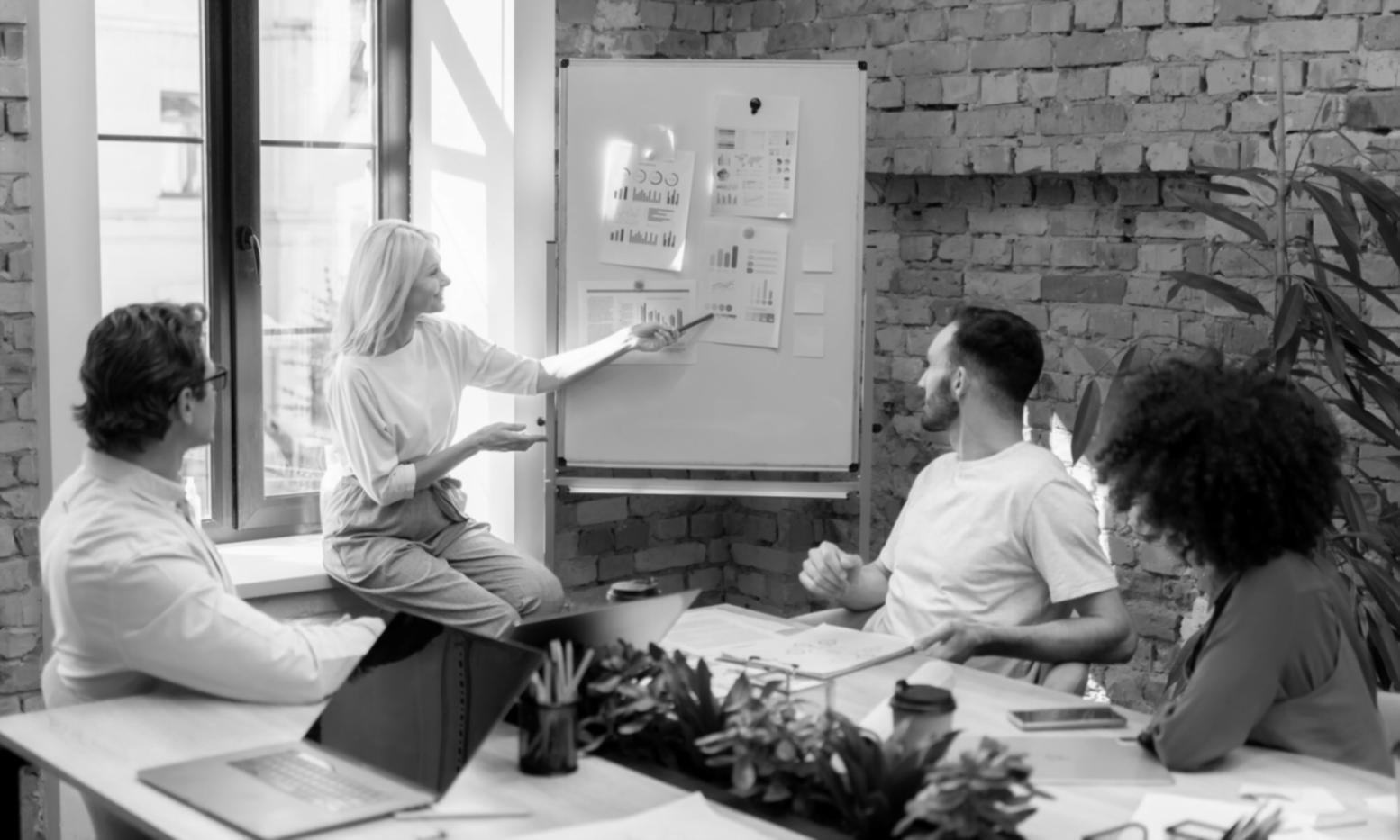 Espace de travail collaboratif pour la planification budgétaire avec documentation financière